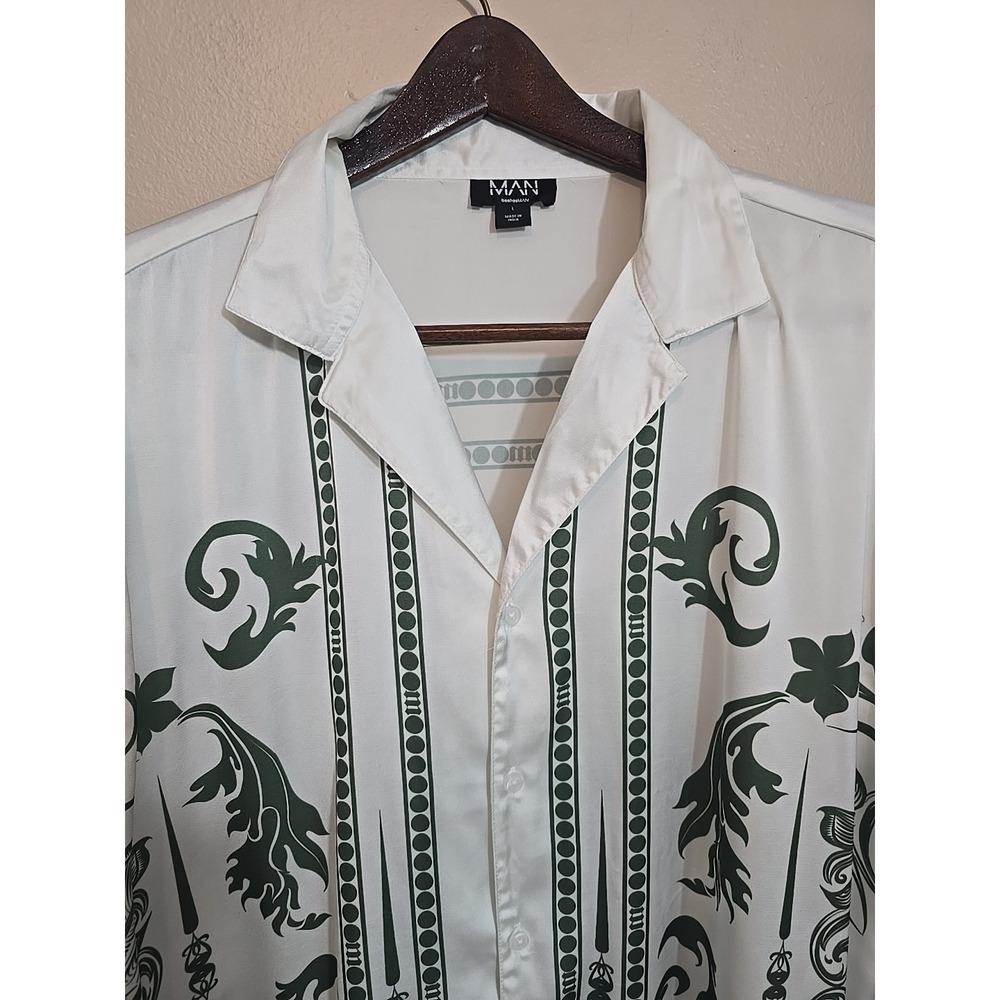 MAN BoohooMan Sleeveless Shirt Size Large Made In India